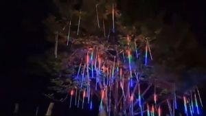 Meteor Shower Rain Lights LED Outdoor Waterproof Icicle Fairy String Light for Home Outdoor Garden Christmas Decorations