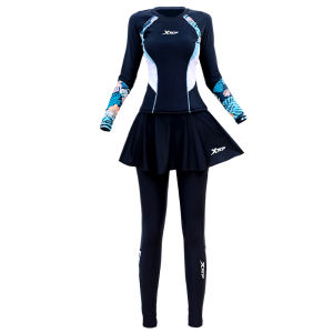 XTEP | Slim Fit Sun Protection Rash Guard Set