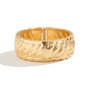 Spring Loaded Bracelet Womens Fashion New Trend Floral Pattern Photography Jewelry Alloy Plated Silver Gold Fresh out