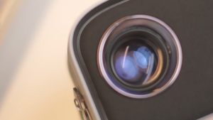 Máy chiếu Android box có điều khiển cử chỉ giọng nói tiếng việt Bluetooth loa kết nối màng hình điện thoại Wifi kép 2 băng tần cài sẵn ứng dụng tivi truyền hình cáp bóng đá và phim HD miễn phí vĩnh viễn