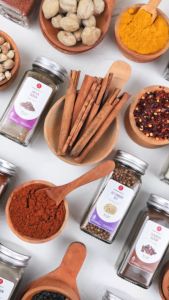 Mamacia Treats Lada Putih Bubuk & Merica Bubuk JSR Premium 50 gr