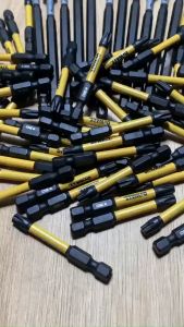 Hoa thị  lục giác sao T30 Dewalt dài 58mm chính hãng chất lượng cao không lỗ ( SL : 1 cây )