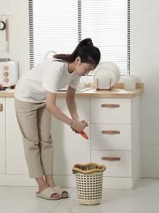 Wall mounted garbage binhousehold cabinet door kitchen and bathroom with lidlarge capacitynon perforated garbage bin