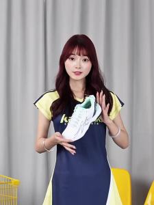 Kawasaki | Anti-Slip Wear-Resistant Badminton Shoes