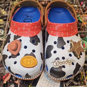 ORIGINAL CLASSIC TOY STORY WOODY CLOG KIDS