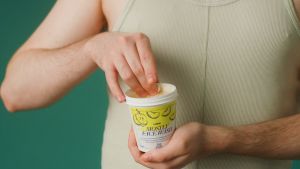 LUSH ครีมล้างหน้า MOSTLY FACE WASH 225g