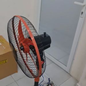 Quạt đứng V5 12V DC
