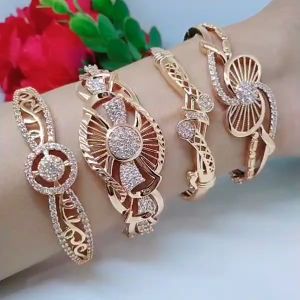 Gelang Tangan Bangle Wanita Titanium Xuping Perhiasan Aksesoris Fashion Lapis Emas Anti Karat GB49