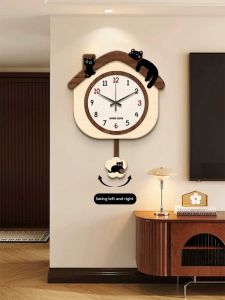 YUANLAISHIWOJIA | Vintage Retro Aesthetic Cat Art Pendulum Wall Clock