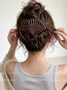 No Discomfort Duckbill Clip Hair Clamp for Bun Styling