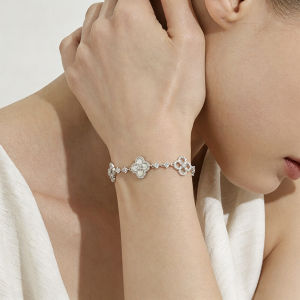 CHEESEFAN | White Mother of Pearl Four-Leaf Clover Bracelet for Women