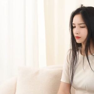 2In1 Professional Hair Straightener Hair Curler USB Straight Hair Comb Wet and Dry Hair Curler Straight Styler Curling Iron