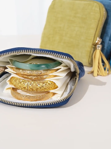 Heabety 6-Layer Jewelry Storage Bag Velvet Jewelry Pouch Bags For Watch Bracelet Rings Earrings Portable Travel Jewelry Case