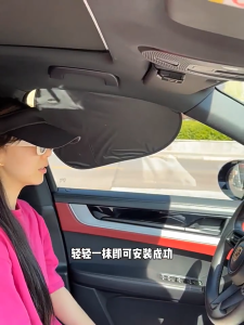 (Electrostatic attraction) TOYOTA Vios Cross Altis Camry Avanza Fortuner Yaris Hilux Unser wish Innova Car Sunshade Window Shade