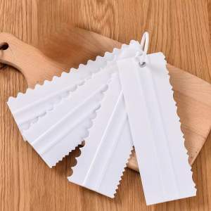 Sisir Penghalus Scraper Spatula 4 IN 1 Set Scraper Butter Cream Isi 4 Pcs Pengikis Krim Kue