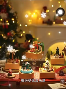 [Local Seller] Christmas Wooden Music Box Christmas Tree Merry Christmas Tune Gift for Christmas Kids Adult Gathering