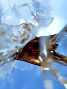 Oberni Cetakan Es Batu 28 Grid 2 Tray Dengan Press Handle Wadah Transparan/Food Grade Kotak Penyimpanan Es Buatan Sendiri COD