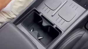 LUCKEASY for Hyundai Santa Fe 2024 Car Water Cup Holder Central Control Drinks Holder Silicone Storage Tray Interior Accessories