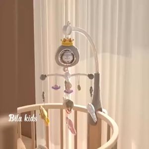 Đồ chơi treo nôi cũi cho bé xoay tự động có điều khiển từ xa