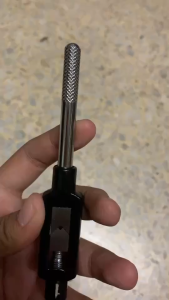 APEX ด้ามต๊าป ตัวผู้เหล็กเหนียว สีดำ