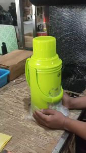 GOLDEN DEER JUMBO PLASTIC THERMOS 3.2L / PLASTIC THERMOS VACUUM FLASK / FULLY INSULATED BOTTLE / #GD