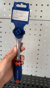 Tay vặn đầu tuýp 3/8" 45T Wadfow WRW1238 dụng cụ cầm tay chuyên dụng dùng để tháo hoặc siết bulong