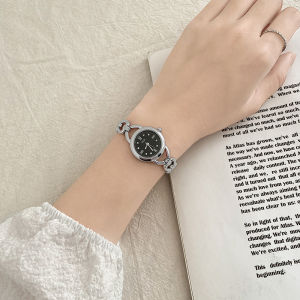 Retro Watch Female Summer Special-Interest Design Light Luxury and Simplicity Elegant Ins Student 2021 New Ladies Watch