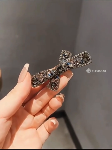 Kẹp tóc nữ Eleanor Accessories hình nơ đính đá phụ kiện tóc kẹp tóc mái 10148