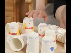 Small Disposable Paper Cup Holders: A Black & White Plastic Solution