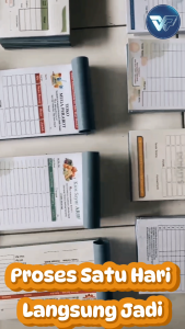 Nota custom 2 ply laundry nama sendiri gratis design ukuran 1/6 folio full warna cetak kwitansi