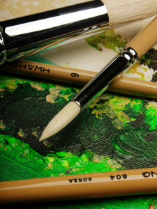 Hwahong Long-Handled Fine-Line Acrylic Painting Brush Hard Pen Hog Bristle Oil Painting Brush Sharp Point Business Supplies