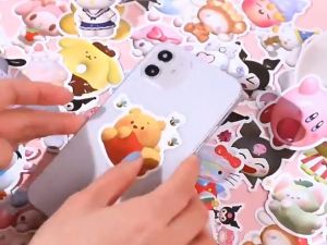 Payoe 100pcs Stiker Lucu Sanrio Tahan Air Motif Kartun Lucu Kreatif