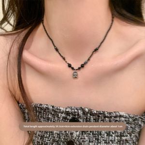 New Chinese Style Butterfly Double Layered Womens Necklace Vintage Clavicle Chain Sweater Chain Spring Summer Fashion Jewelry