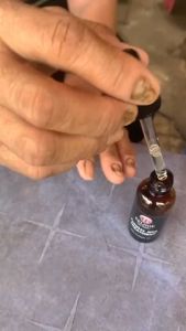 Serum Nấm Móng Tay Chân Eelhoe Mỹ 30ML - Loại Bỏ Nấm Móng Bọng Móng Thối Móng Móng Xỉn Màu Hư Khóe Móng Giòn Yếu Nứt Nẻ Kích Mọc Móng Cứng Dài Mọc Nhanh Sáng Bóng Thành Phần Lành Tính Phục Hồi Nhanh Chóng Hiệu Quả Với Cả Móng Lâu Năm | Moska