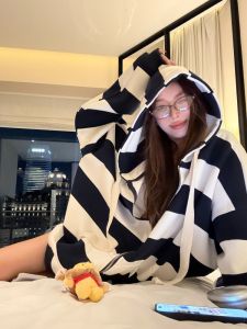 Kumikumi Lazy Style Color Block Striped Hoodie Jacket Womens Loose Slimming New Autumn Top Korean Version Long Sleeve Zipper