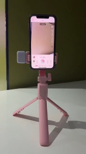 Bluetooth Portable Selfie Stick Multi Functional Live Streaming Camera Fill Light Folding Tripod Stand Selfie Stick