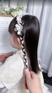 Bando Mutiara Anak Model Mahkota Bunga Style Korea / Bando Aksesoris Hiasan Rambut Wanita CF C1229