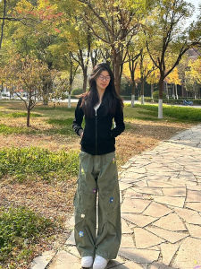 กางเกงยีนส์ทรงหลวมเอวสูงสไตล์อเมริกันสำหรับผู้หญิง กางเกงขายาวทรงหลวมทรงขากว้างสำหรับฤดูใบไม้ร่วงและฤดูหนาว