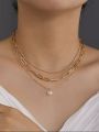 Vòng cổ choker. 