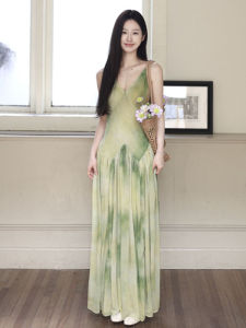 CHANGTONG | Unique French Style Green Dyeing Printed Maxi Dress Halter