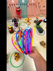 Bộ Vòng Ném Trúng Mục Tiêu – Đồ Chơi Ném Vòng Nhựa Mới Nhất 2025