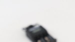 PENGIRIMAN CEPAT Doublepow Charger Baterai 1.2V & 9V NI-MH NI-CD Lithium - DP-UK95 / alat charger batu baterai kotak 9v cas isi ulang di charge