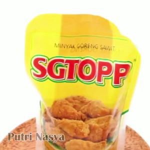 Minyak goreng 2 liter Diskon 50% Saat Live
