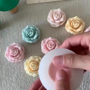 Hoa Mini Hoa Hồng Nến Khuôn Silicon Cho DIY Bánh Sô Cô La Trang Trí Xà Phòng Handmade Thủ Công Dụng Cụ Làm Bánh Màu Sắc Ngẫu Nhiên
