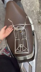 Baga giữa inox xe Wave 110i.