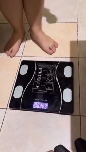 Anymore Weight Scale Bluetooth Rechargeable Electronic Intelligent Weight Loss Body Fat and Health Scale Measurement Digital Precision Bathroom Scale Bluetooth APP Record Tracking Android/IOS Phone Connection Electronic Weighing Life Scale