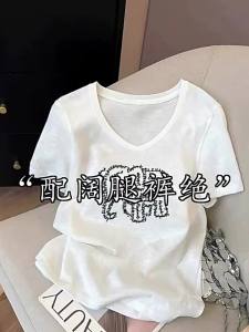 White Thin V-neck Short Sleeve Plus Size Loose Slimming T-shirt