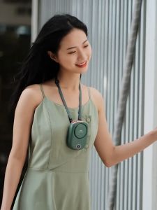 🔥 พร้อมส่ง 2000mAh พัดลมคล้องคอพกพา มินิ พูดเล็กน้อย ให้เติมเต็มความสะอาด มอเตอร์เงียบ ชาร์จ USB พัดลมมินิ พัดลมตั้งโต๊ะ พัดลมไร้สาย พัดลมมือถือ3ระดับ