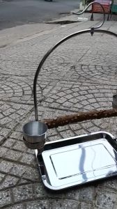 1 cầu đứng trung thanh ngang gỗ gạo (40*30*55) kèm xích 0.8 và vòng chân cho các dòng vẹt