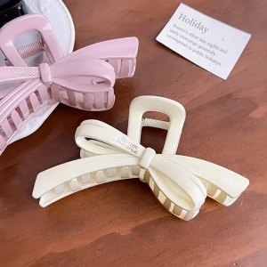 Jepit Pita Glossy Wanita Aksesoris Rambut Jedai Bow Korea Jumbo Premium Hair Claw Ribbon Kuat Fashion